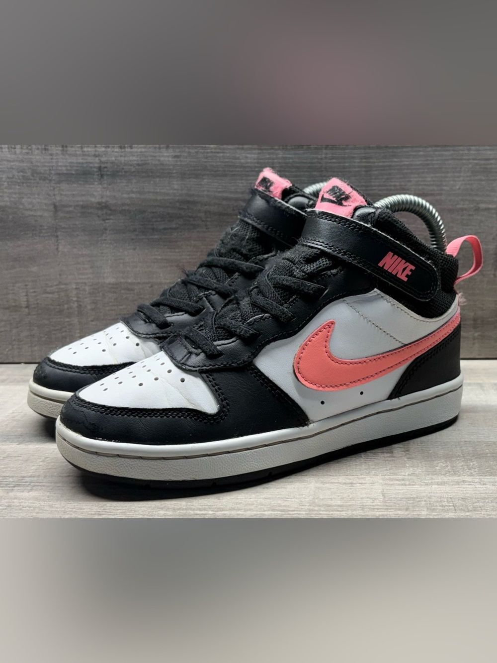 Nike Court Borough Mid 2 Kids Size 1Y Black White Pink CD7783-005 High Top